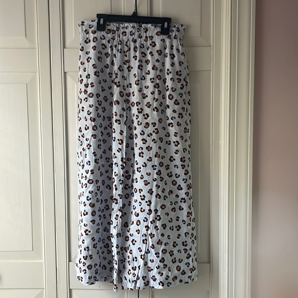 Ann Taylor blue cheetah printed wide leg pants size S